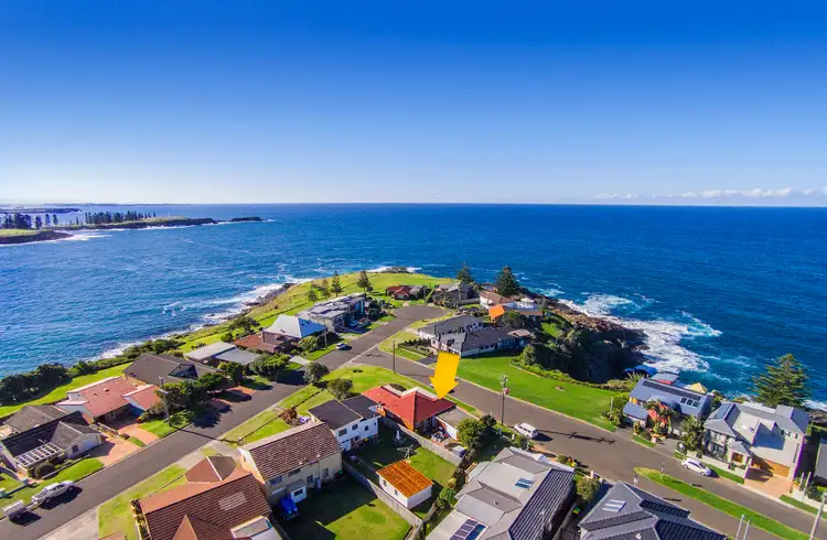 Main view of Homely house listing, 10 Gwinganna Avenue, Kiama NSW 2533