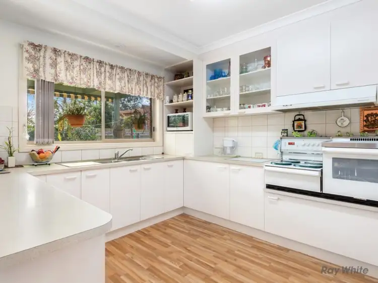 Third view of Homely house listing, 2/5 Ledger Court, Benalla VIC 3672
