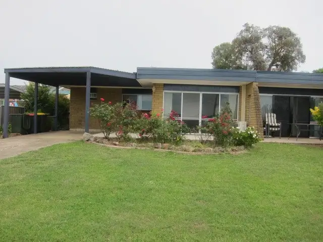 Main view of Homely unit listing, 2/18 Graham Street, Calala NSW 2340