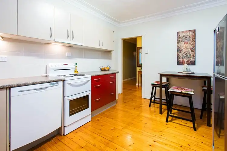 33 Invermore Street, Mount Gravatt East QLD 4122