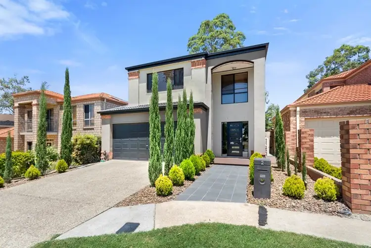 2 Trinity Close, Forest Lake QLD 4078