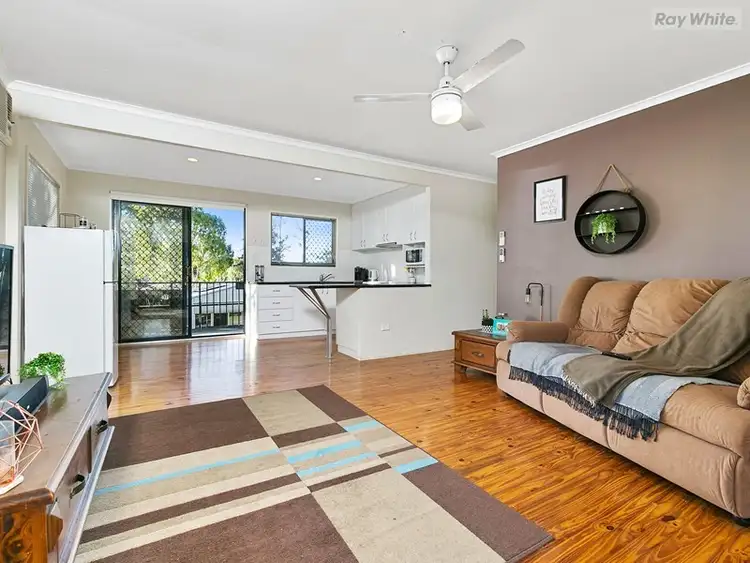 3 Vicki Street, Redbank Plains QLD 4301