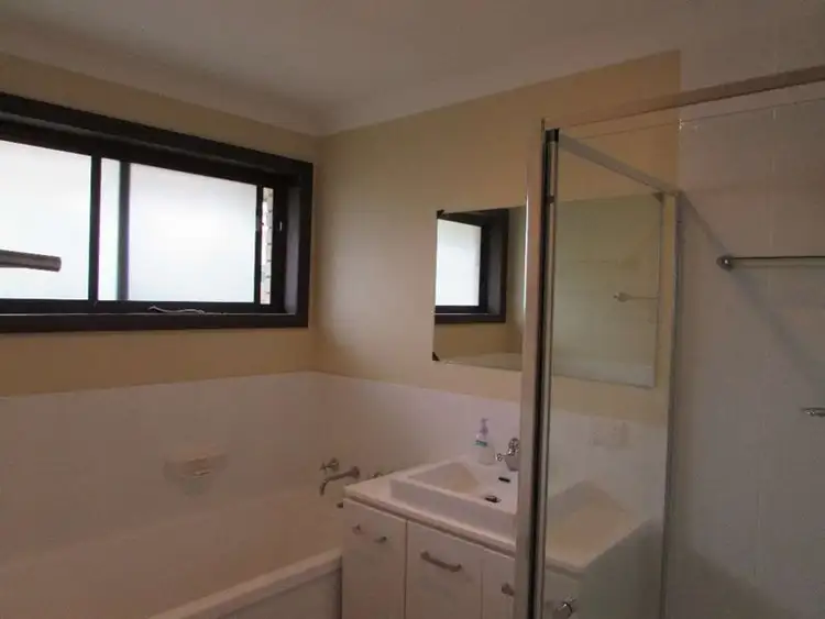 Fifth view of Homely house listing, 34 Baranbale Way, Springdale Heights NSW 2641