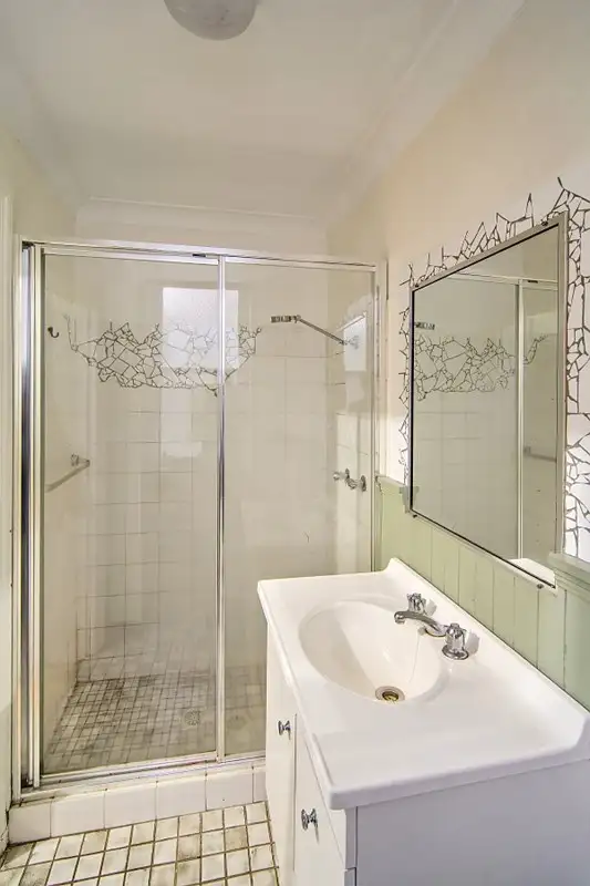 Fourth view of Homely studio listing, 19/16 Ward Avenue, Potts Point NSW 2011
