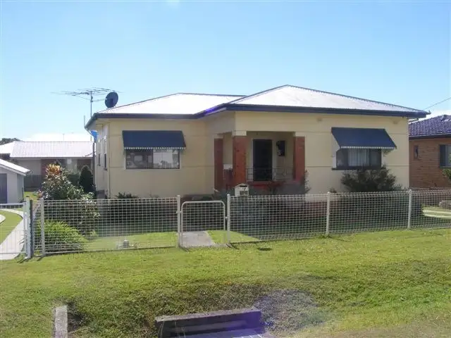 Main view of Homely house listing, 10 Elizabeth Avenue, Grafton NSW 2460
