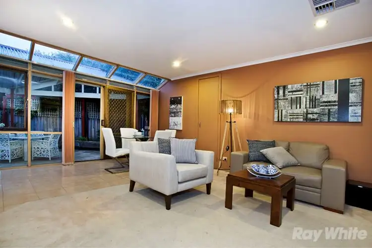 Fifth view of Homely house listing, 1 Caldwell Close, Endeavour Hills VIC 3802