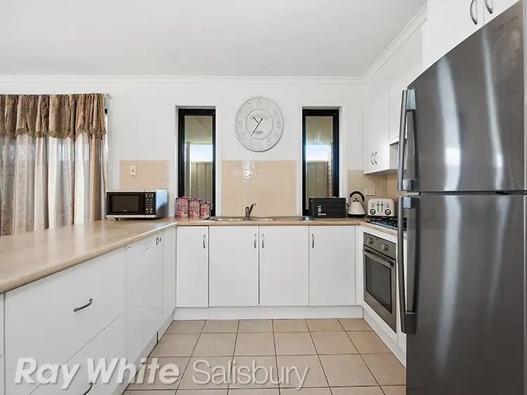 Fifth view of Homely house listing, 6 Blossom Court, Direk SA 5110