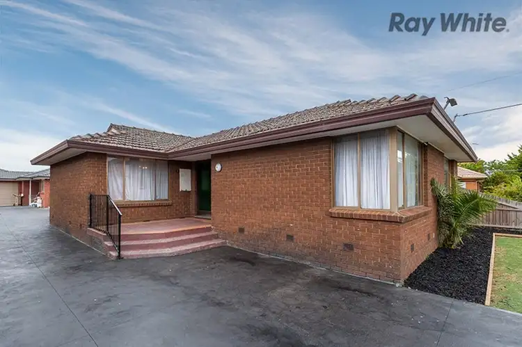 Second view of Homely house listing, 10 Derson Street, St Albans VIC 3021