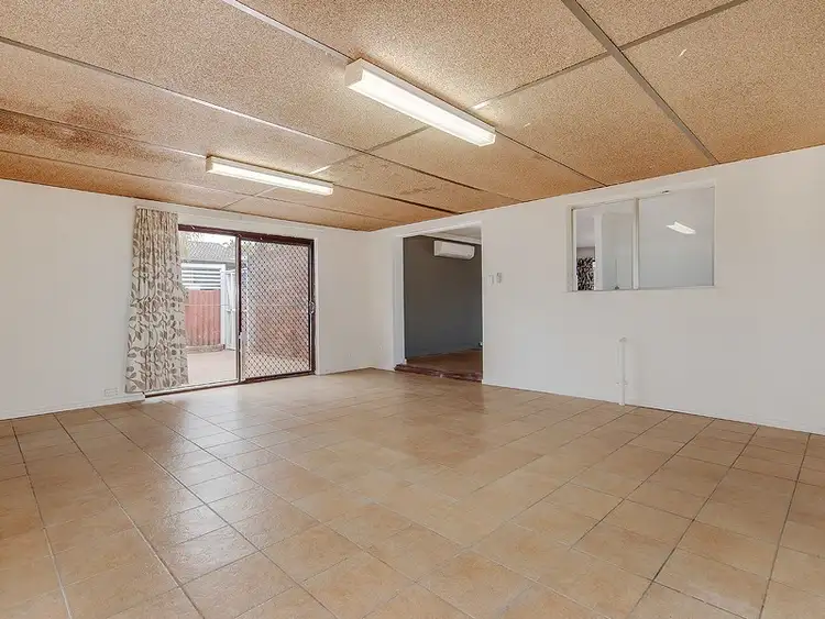 Seventh view of Homely house listing, 20 Corring Way, Parmelia WA 6167