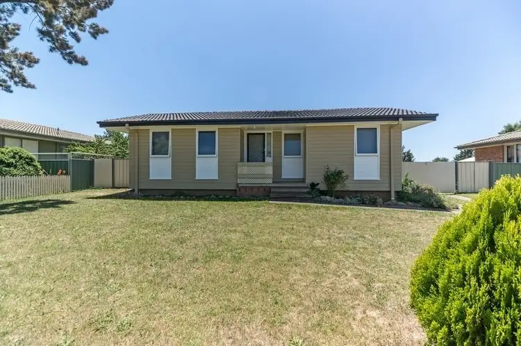27 Mirral Way, Orange NSW 2800