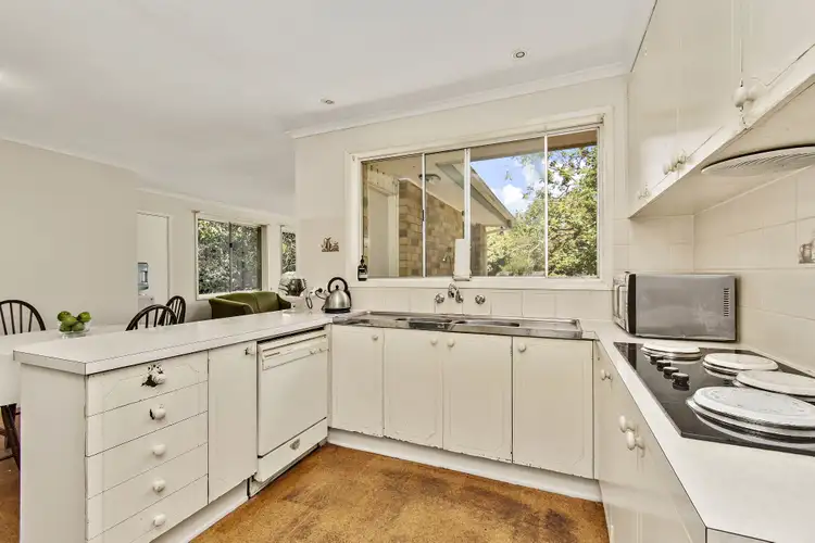 Fifth view of Homely house listing, 60 Erldunda Circuit, Hawker ACT 2614