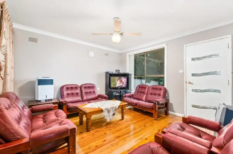 Third view of Homely house listing, 6 Wirri Place, Berkeley NSW 2506
