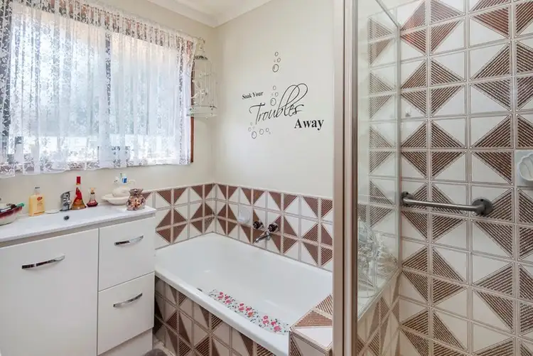 Sixth view of Homely unit listing, 11/40 Alexandra Close, Sebastopol VIC 3356