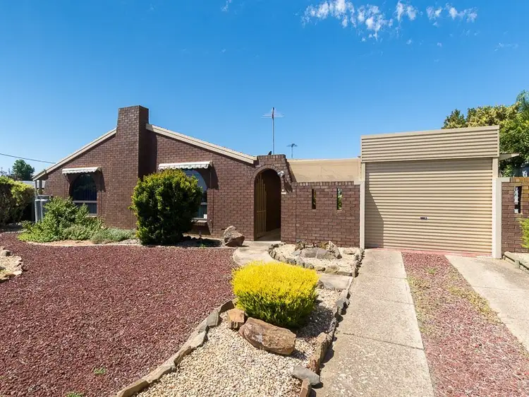 Second view of Homely house listing, 5 Swan Road, Murray Bridge SA 5253