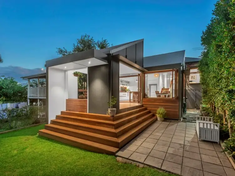 10 Withington Street, East Brisbane QLD 4169