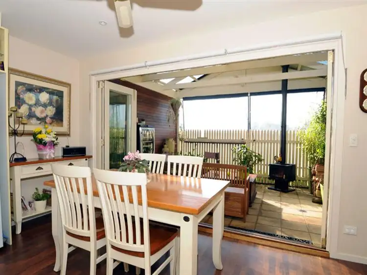 27 Tudor Court, Edithvale VIC 3196