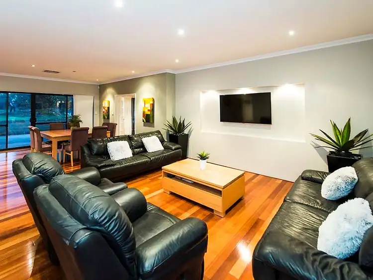 Seventh view of Homely house listing, 7 The Dell, Canning Vale WA 6155