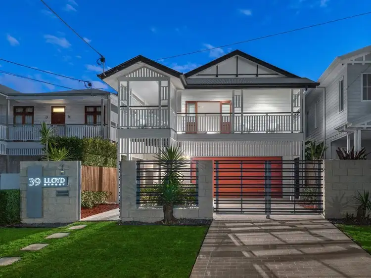 39 Lloyd Street, Camp Hill QLD 4152