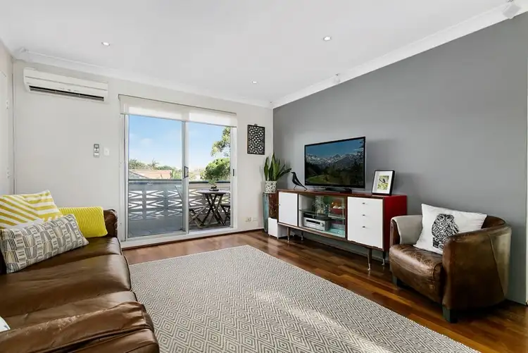 Second view of Homely apartment listing, 11/38 Wyuna Avenue, Freshwater NSW 2096