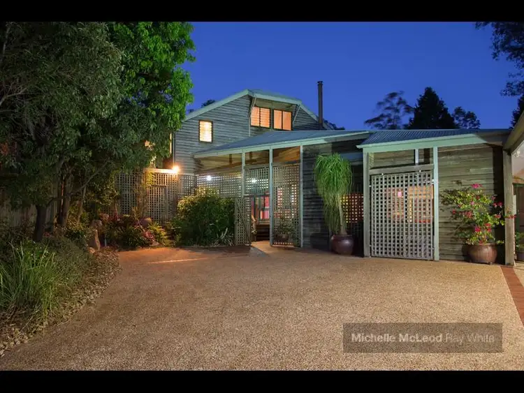 Fifth view of Homely house listing, 15 Haysom Close, Chapel Hill QLD 4069