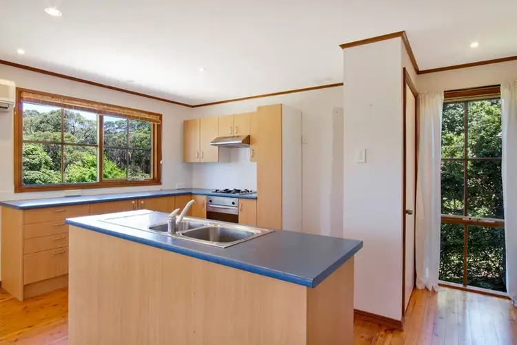 Fourth view of Homely house listing, 31 Rainridge Road, Kurrajong Heights NSW 2758
