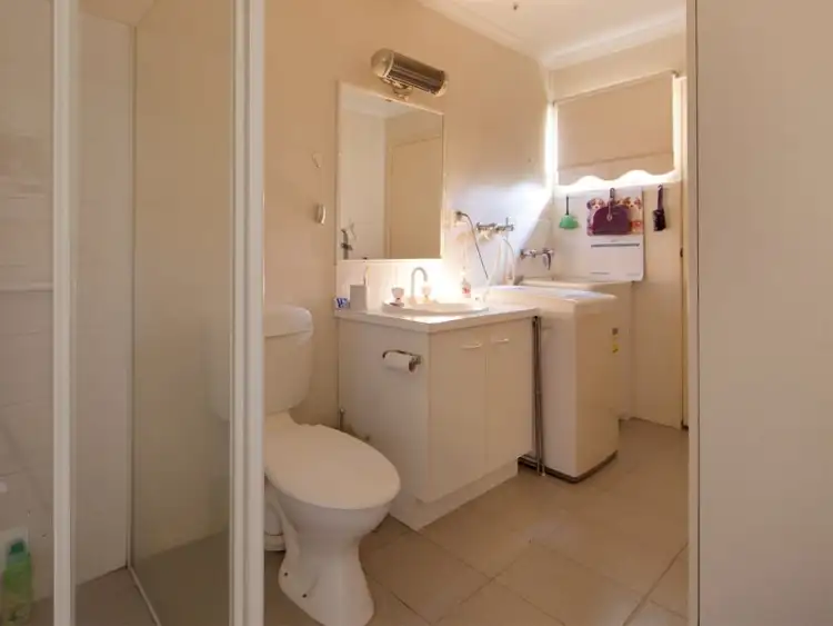 Fifth view of Homely house listing, 13/4 Lardner Road, Frankston VIC 3199