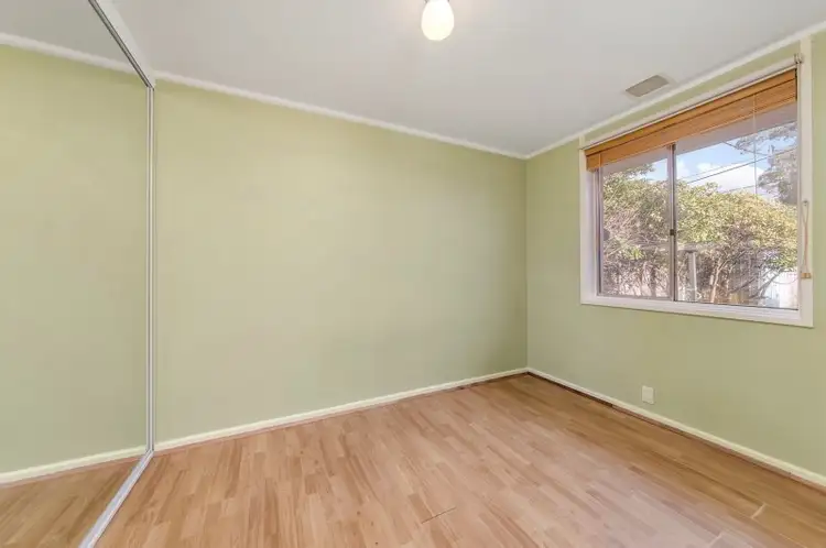 Seventh view of Homely house listing, 10 Lipscomb Place, Macgregor ACT 2615