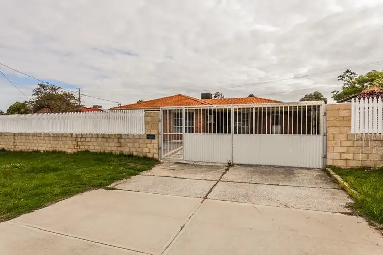 12 Wilfred Court, Thornlie WA 6108