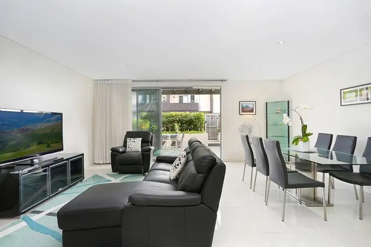 Main view of Homely townhouse listing, 2/26 Kain Avenue, Matraville NSW 2036