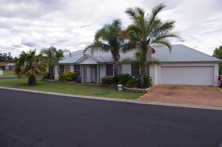 1 Atlantica Avenue, Inverell NSW 2360