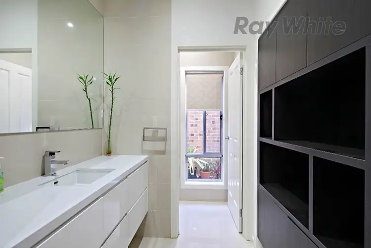 Fifth view of Homely house listing, 64 Sanctuary Lakes East Boulevard, Sanctuary Lakes VIC 3030