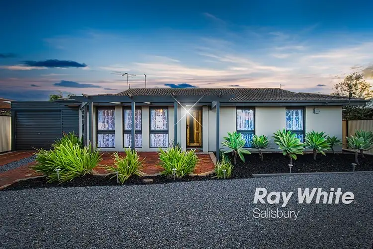 9 Dunne Crescent, Salisbury East SA 5109