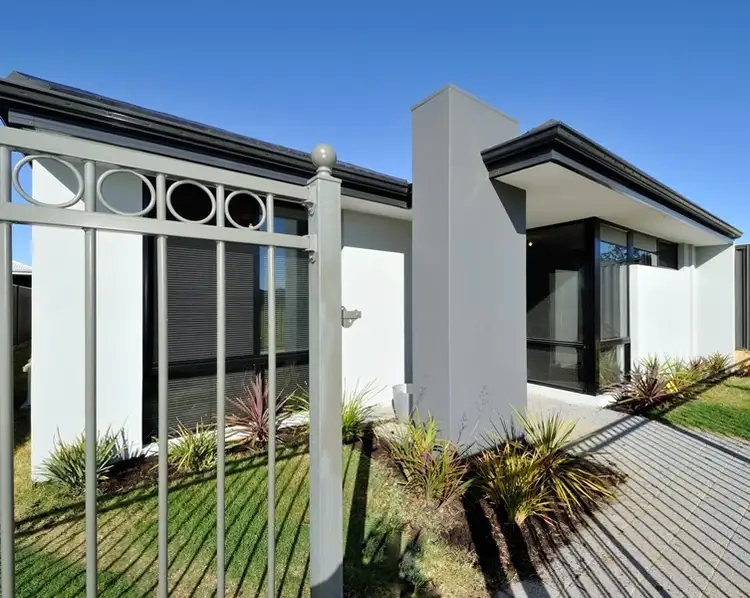 Second view of Homely house listing, 5 Wizard Lane, Baldivis WA 6171