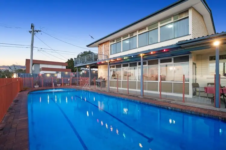 5 Spica Street, Coorparoo QLD 4151