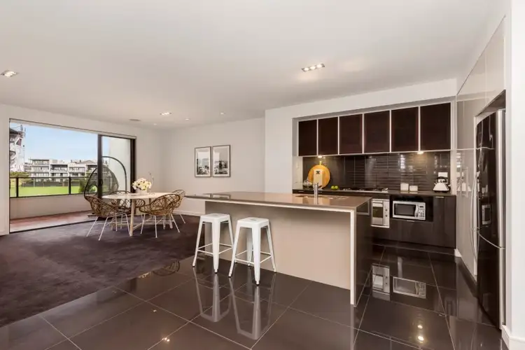 Second view of Homely house listing, 70 Waverley Park Drive, Mulgrave VIC 3170