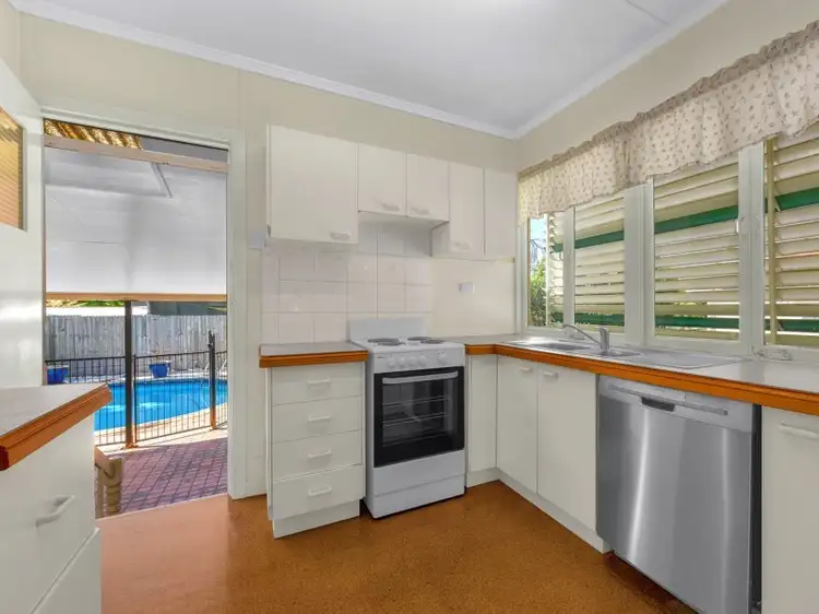 Fifth view of Homely house listing, 154 Erica Street, Cannon Hill QLD 4170
