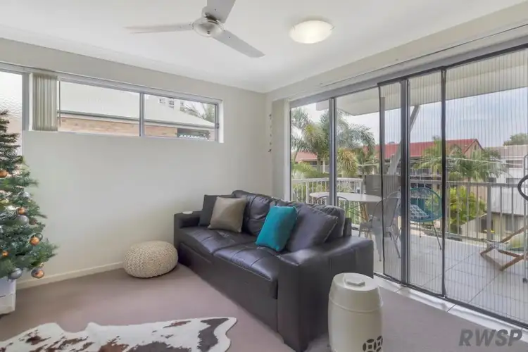 6/7 Phillip Street, Labrador QLD 4215