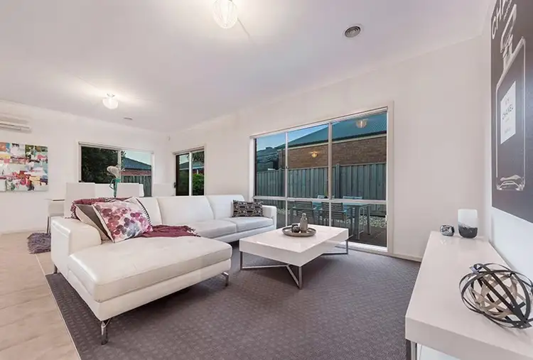 Fourth view of Homely house listing, 20 Earlston Place, Craigieburn VIC 3064