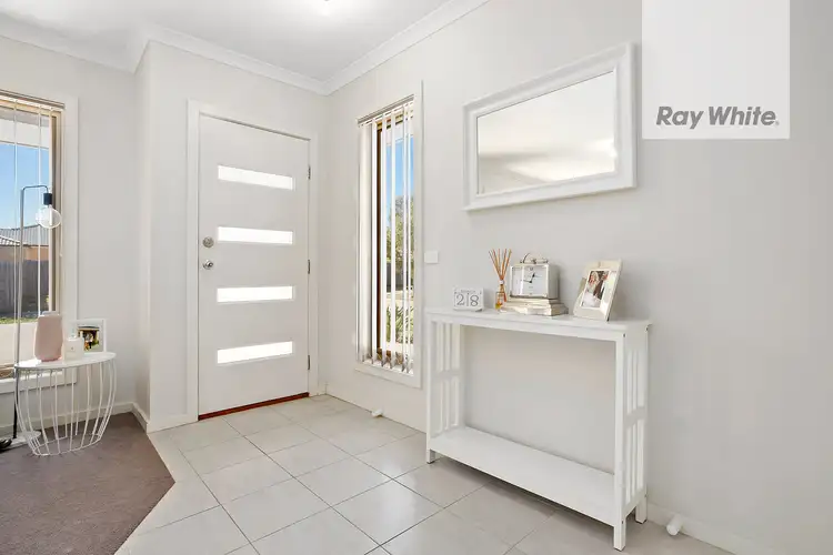 Second view of Homely house listing, 2 Mavora Place, South Morang VIC 3752