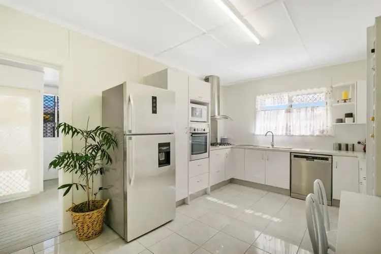 Sixth view of Homely house listing, 7 Brockworth Street, Wynnum West QLD 4178