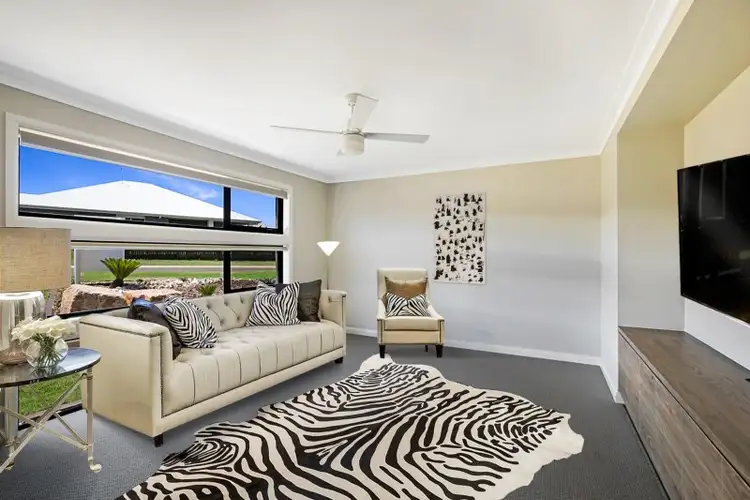 Second view of Homely house listing, 8 Mockridge Street, Kearneys Spring QLD 4350
