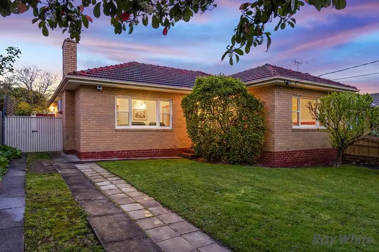 25 Marshall Road, Box Hill North VIC 3129