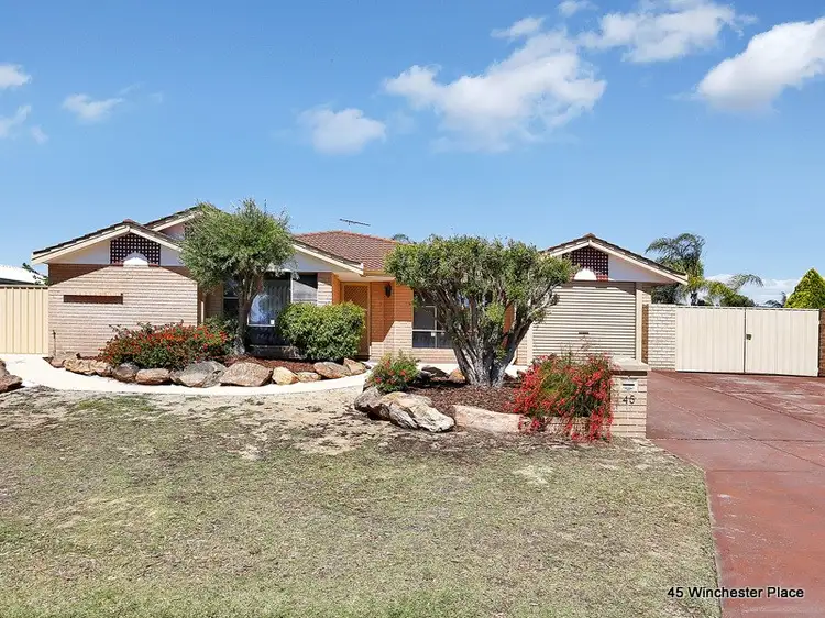 45 Winchester Place, Ballajura WA 6066