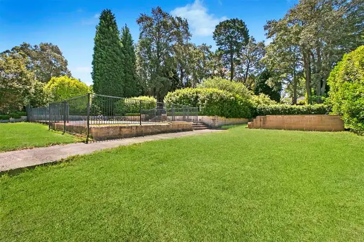 118A Carrington Road, Wahroonga NSW 2076