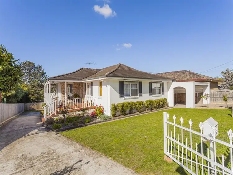 3 Fernhill Drive, Highton VIC 3216