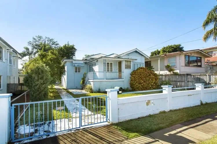 100 Cavendish Road, Coorparoo QLD 4151
