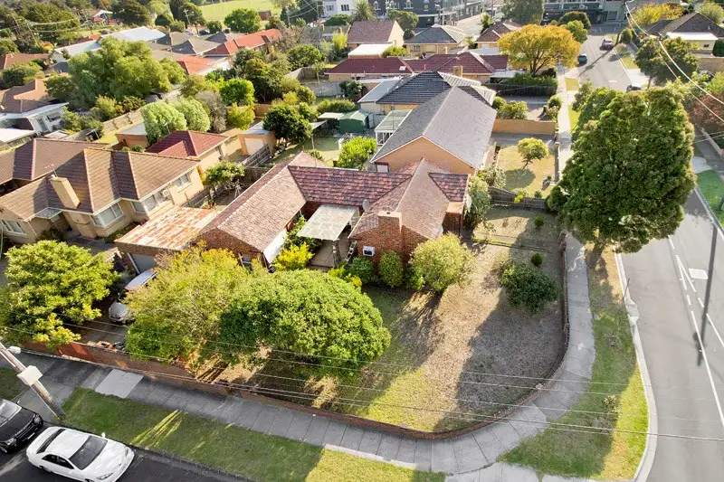 Main view of Homely house listing, 8 The Crossover, Carnegie VIC 3163