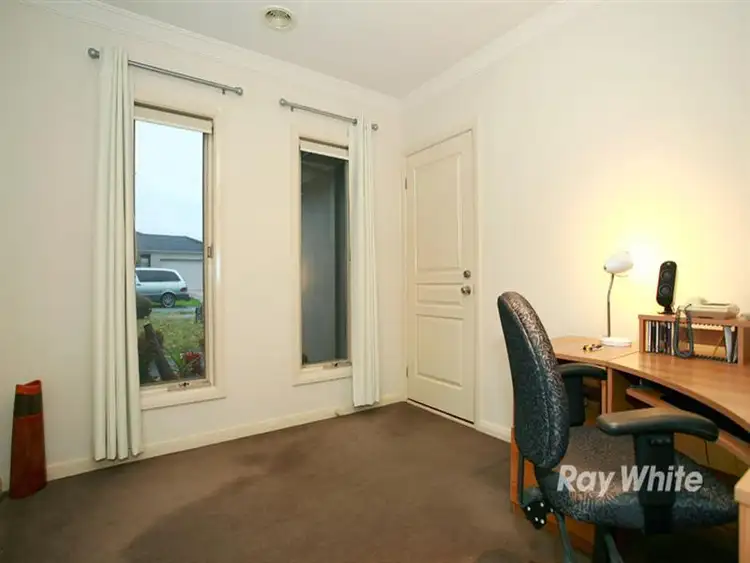 Seventh view of Homely house listing, 5 Red Mallee Court, Lyndhurst VIC 3975