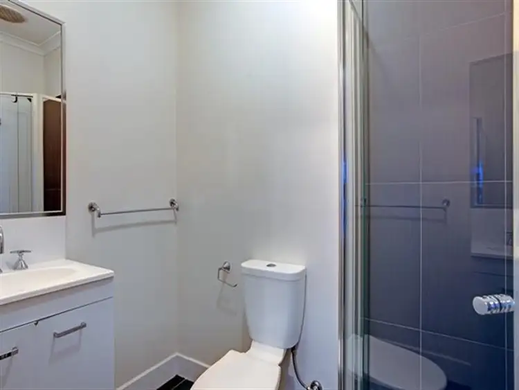 Sixth view of Homely unit listing, 4/144 St Vigeons Road, Reservoir VIC 3073