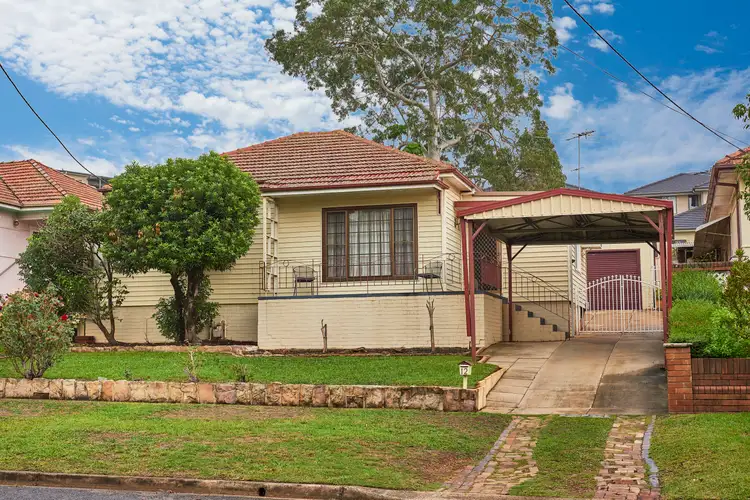 12 Bernard Street, Westmead NSW 2145